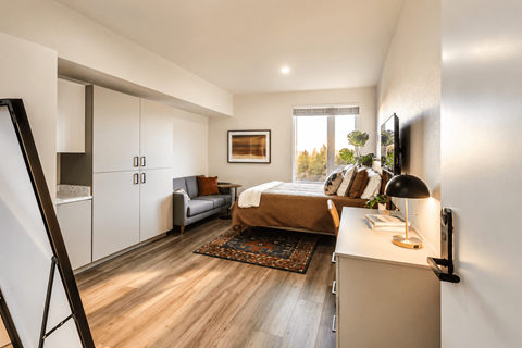 Floor plan for 2 beds, 2 baths, 640 sqft